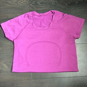 LULULEMON SWIFTLY TECH SHORT SLEEVE.